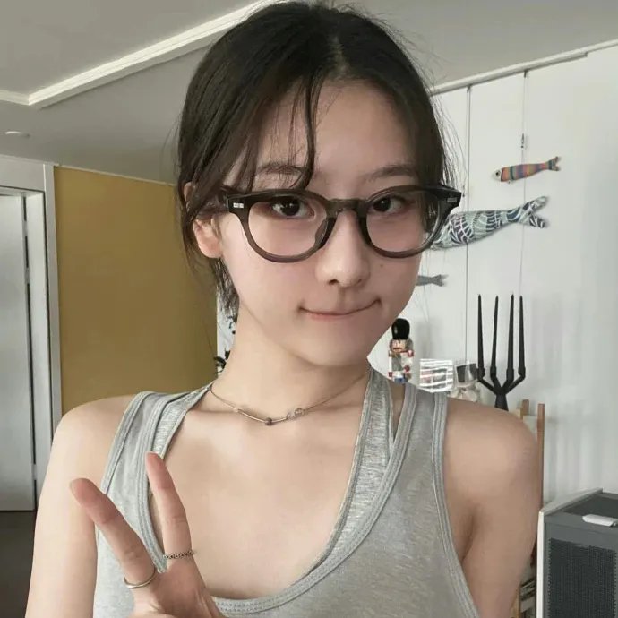 飞女黛丝